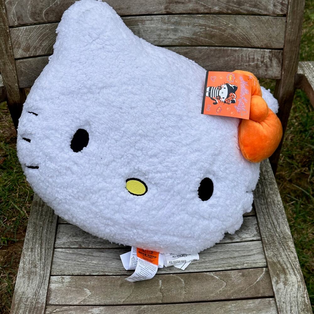 Hello Kitty Pumpkin Orange Bow Throw Soft Pillow Halloween Orange Black NWT